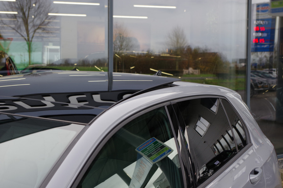 Volkswagen Golf 1.5 eHybrid GTE 272 PK PHEV, Panoramadak, Leder, Head-Up, Stoelkoeling -Verwarming, Memory