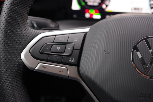 Volkswagen Golf 1.5 eHybrid GTE 272 PK PHEV, Panoramadak, Leder, Head-Up, Stoelkoeling -Verwarming, Memory