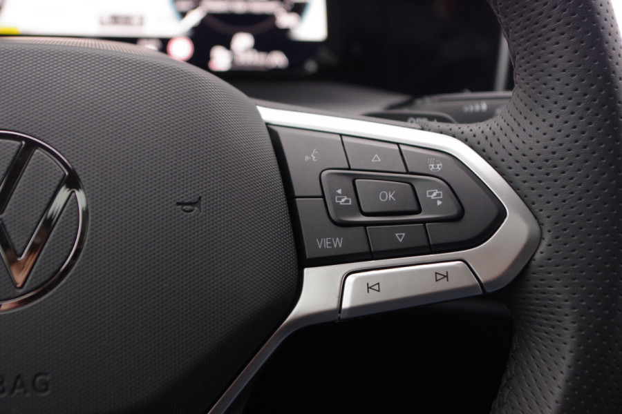 Volkswagen Golf 1.5 eHybrid GTE 272 PK PHEV, Panoramadak, Leder, Head-Up, Stoelkoeling -Verwarming, Memory