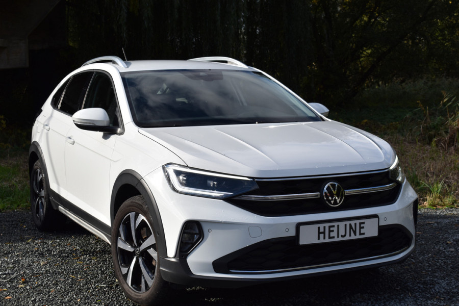 Volkswagen Taigo TSI 110PK DSG STYLE SPORT LEDER/LED/CAMERA