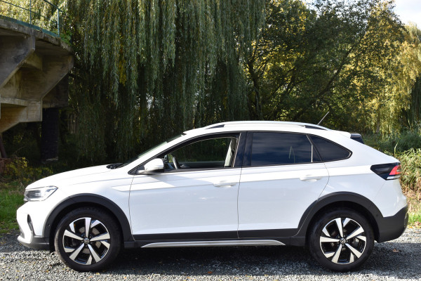 Volkswagen Taigo TSI 110PK DSG STYLE SPORT LEDER/LED/CAMERA