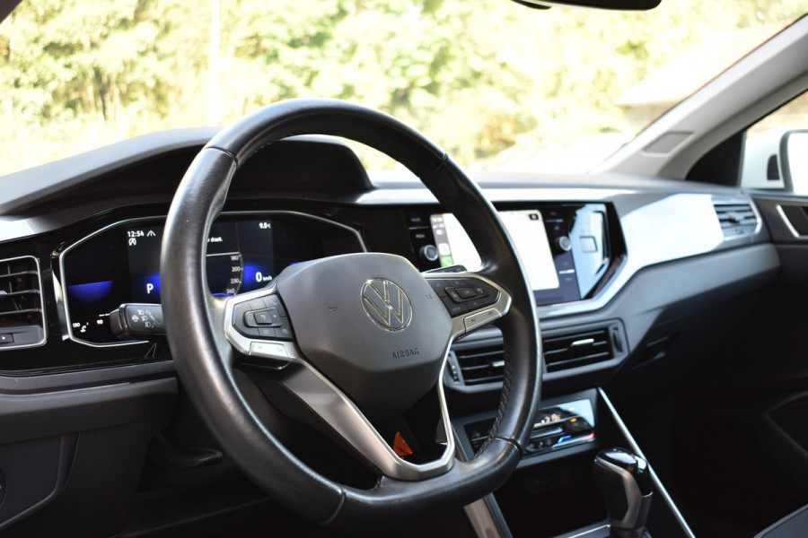 Volkswagen Taigo TSI 110PK DSG STYLE SPORT LEDER/LED/CAMERA