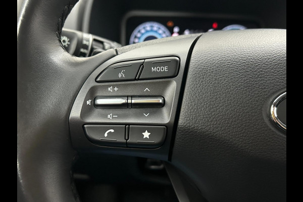 Hyundai Kona Occasion 1.6 GDI HEV Fashion | Rood | Tweedehands Hyundai Kona | Airco | Bluetooth & Carplay