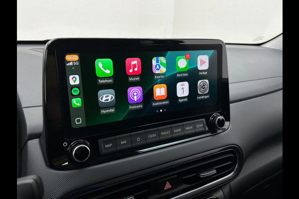 Hyundai Kona Occasion 1.6 GDI HEV Fashion | Rood | Tweedehands Hyundai Kona | Airco | Bluetooth & Carplay