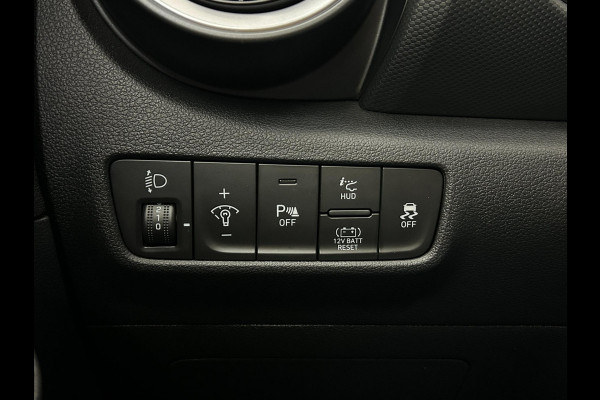 Hyundai Kona Occasion 1.6 GDI HEV Fashion | Rood | Tweedehands Hyundai Kona | Airco | Bluetooth & Carplay