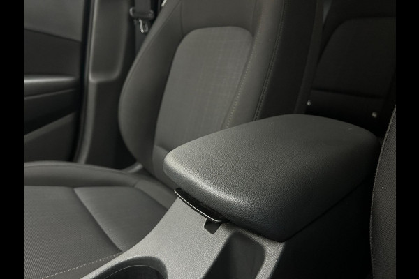 Hyundai Kona Occasion 1.6 GDI HEV Fashion | Rood | Tweedehands Hyundai Kona | Airco | Bluetooth & Carplay