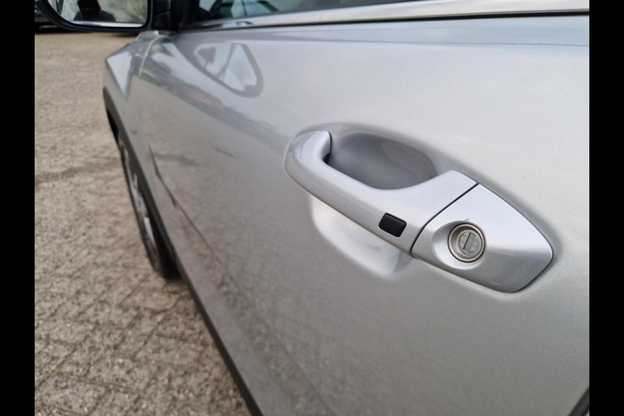 Kia Stonic 1.0 T-GDi MHEV GT-Line | Stoel- en Stuurverwarming | Privacy Glass | Automaat | H-Leder | Navi | Clima |