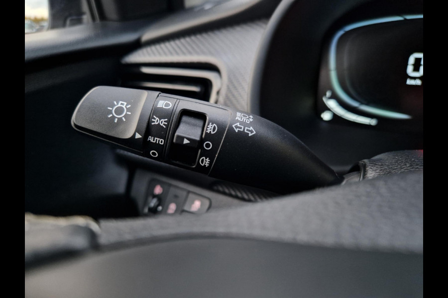 Kia Stonic 1.0 T-GDi MHEV GT-Line | Stoel- en Stuurverwarming | Privacy Glass | Automaat | H-Leder | Navi | Clima |