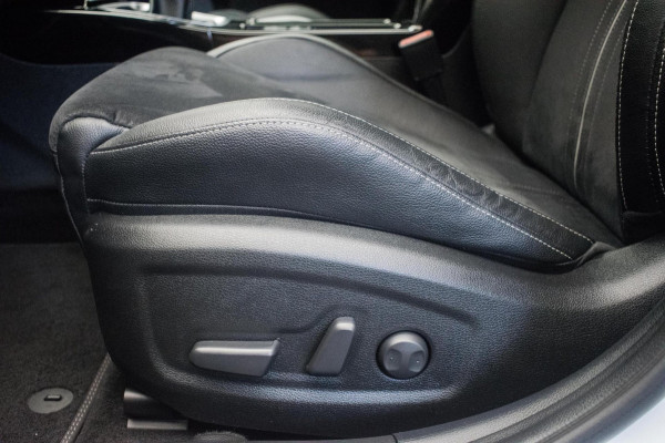 Kia ProCeed 1.0 T-GDI GT-PlusLine [ JBL Memory Digital Dash Keyless Alcantara Camera Carplay El Klep Dodehoek Assist ]