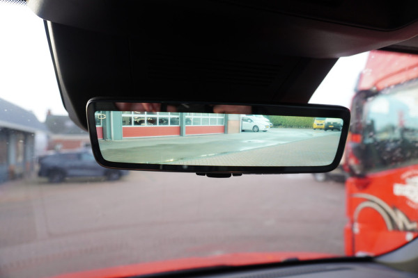 Renault Master T35 2.0 dCi 170PK L3H2 met COMPLETE WERKPLAATS INRICHTING Nr. V139 | Climate | Cruise | Camera | Apple- Android