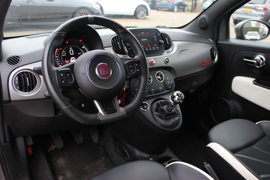 Fiat 500 1.2 Lounge / Navigatie / Parkeerhulp achter / 16'' / Half leder / Xenon / Cruise Control