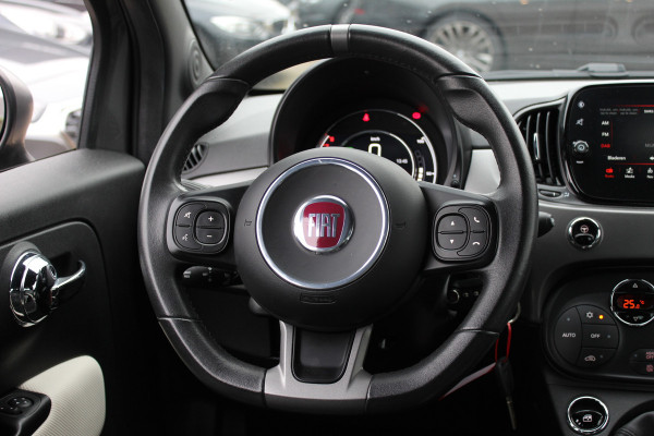 Fiat 500 1.2 Lounge / Navigatie / Parkeerhulp achter / 16'' / Half leder / Xenon / Cruise Control