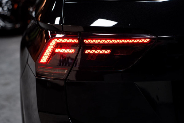 Volkswagen Tiguan 1.5 TSI RLINE|PANO|AUT7|NAVI|FULL