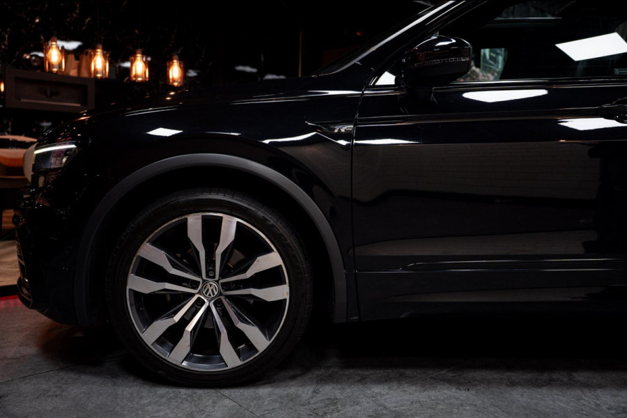Volkswagen Tiguan 1.5 TSI RLINE|PANO|AUT7|NAVI|FULL