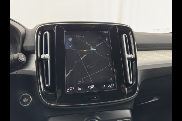 Volvo XC40 1.5 T5 Recharge Business Pro ( PLUG-IN ) (INCL-BTW) *AUT | NAVI-FULLMAP | DIGI-COCKPIT | CLIMA | KEYLESS | DAB | HEATED-SPORTSEATS | FULL-LED | ADAPTIVE-CRUISE | CAMERA | 18'' ALU*