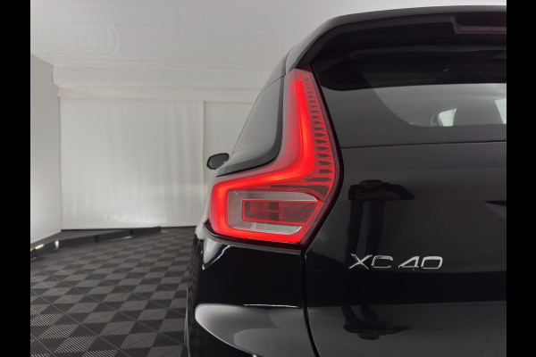 Volvo XC40 1.5 T5 Recharge Business Pro ( PLUG-IN ) (INCL-BTW) *AUT | NAVI-FULLMAP | DIGI-COCKPIT | CLIMA | KEYLESS | DAB | HEATED-SPORTSEATS | FULL-LED | ADAPTIVE-CRUISE | CAMERA | 18'' ALU*