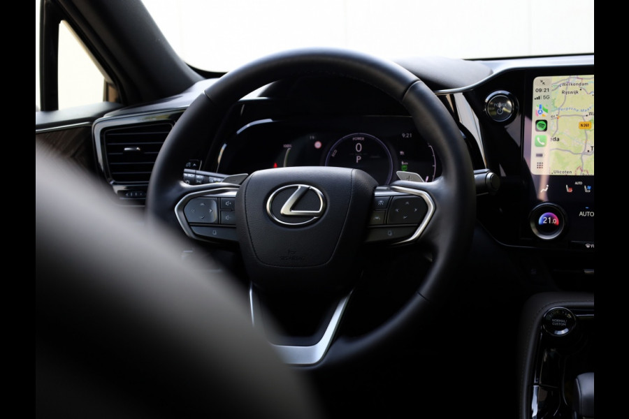 Lexus NX 450h+ AWD Overtrail | Panoramadak | 360 Camera | Head-Up