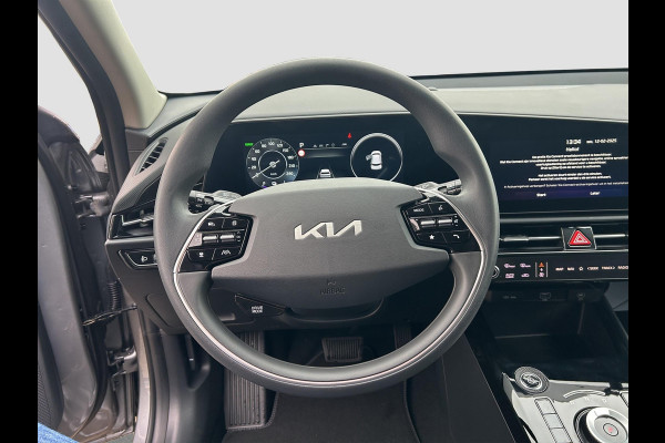 Kia Niro EV Light Edition 64.8 kWh | Automaat | Clima | Cruise | Camera | Navi | Apple Carplay & Android Auto |