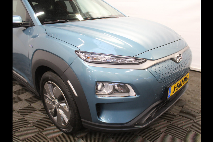 Hyundai Kona EV Fashion 64 kWh CLIMATE | CAMERA | DAB | CARPLAY | ADAPCRUISE | LED | NAVI | LMV17