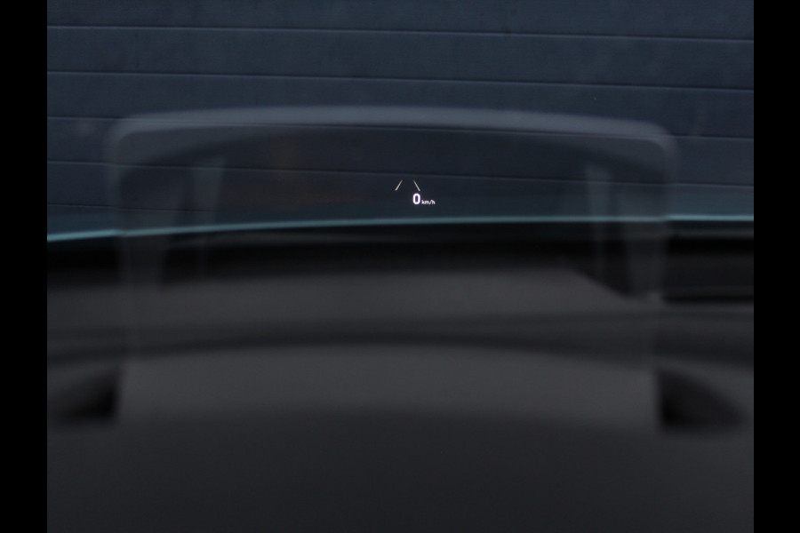 Hyundai Kona EV Fashion 64 kWh CLIMATE | CAMERA | DAB | CARPLAY | ADAPCRUISE | LED | NAVI | LMV17