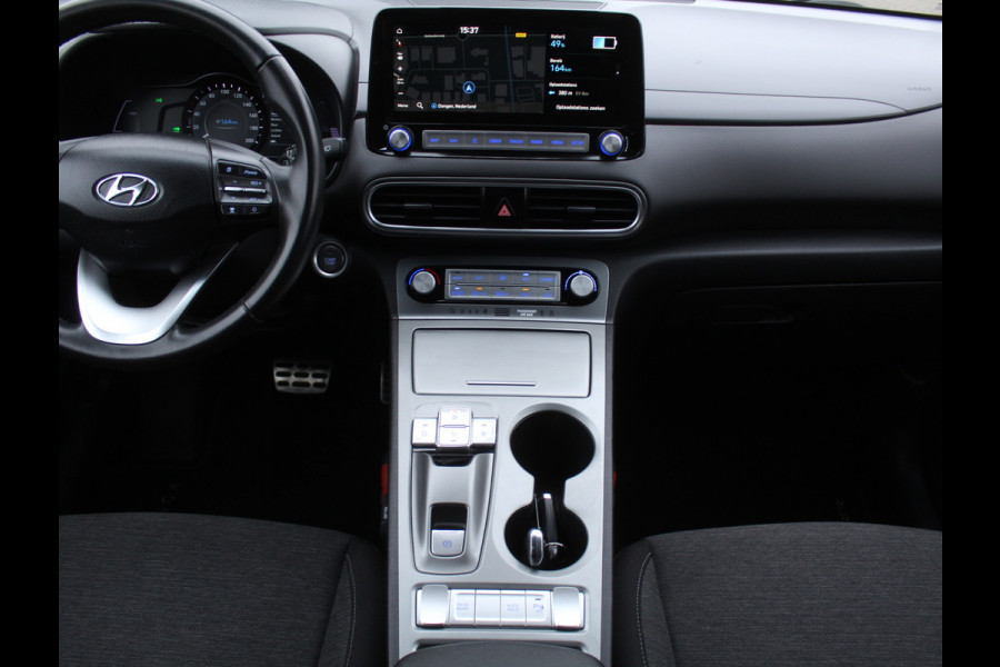 Hyundai Kona EV Fashion 64 kWh CLIMATE | CAMERA | DAB | CARPLAY | ADAPCRUISE | LED | NAVI | LMV17