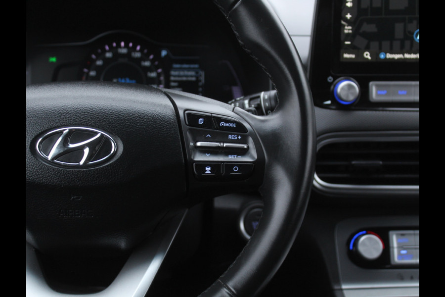 Hyundai Kona EV Fashion 64 kWh CLIMATE | CAMERA | DAB | CARPLAY | ADAPCRUISE | LED | NAVI | LMV17
