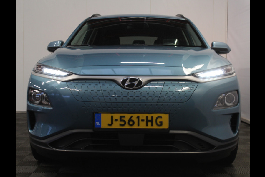 Hyundai Kona EV Fashion 64 kWh CLIMATE | CAMERA | DAB | CARPLAY | ADAPCRUISE | LED | NAVI | LMV17