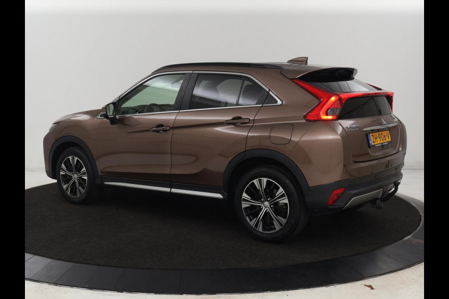 Mitsubishi Eclipse Cross 1.5 DI-T First Edition | Trekhaak | 360 Camera | Stoelverwarming | Head-Up | 18'' | Carplay | Keyless | Full LED | Dodehoek detectie | Climate control