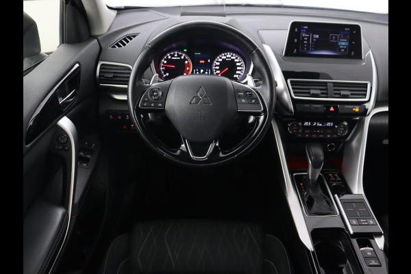 Mitsubishi Eclipse Cross 1.5 DI-T First Edition | Trekhaak | 360 Camera | Stoelverwarming | Head-Up | 18'' | Carplay | Keyless | Full LED | Dodehoek detectie | Climate control