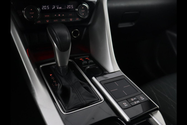 Mitsubishi Eclipse Cross 1.5 DI-T First Edition | Trekhaak | 360 Camera | Stoelverwarming | Head-Up | 18'' | Carplay | Keyless | Full LED | Dodehoek detectie | Climate control