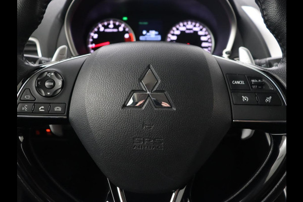 Mitsubishi Eclipse Cross 1.5 DI-T First Edition | Trekhaak | 360 Camera | Stoelverwarming | Head-Up | 18'' | Carplay | Keyless | Full LED | Dodehoek detectie | Climate control