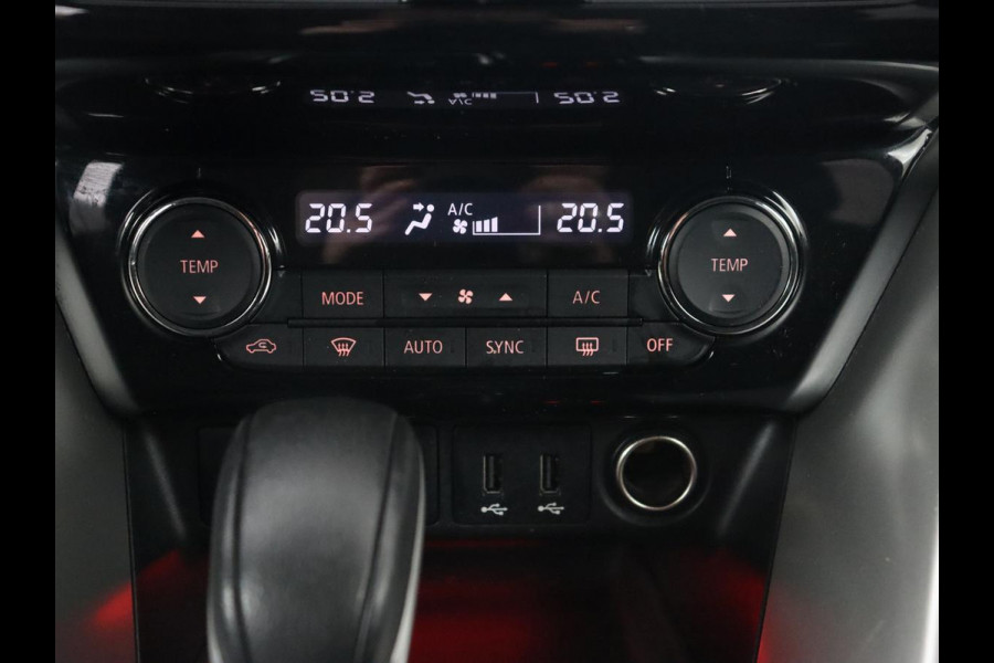 Mitsubishi Eclipse Cross 1.5 DI-T First Edition | Trekhaak | 360 Camera | Stoelverwarming | Head-Up | 18'' | Carplay | Keyless | Full LED | Dodehoek detectie | Climate control