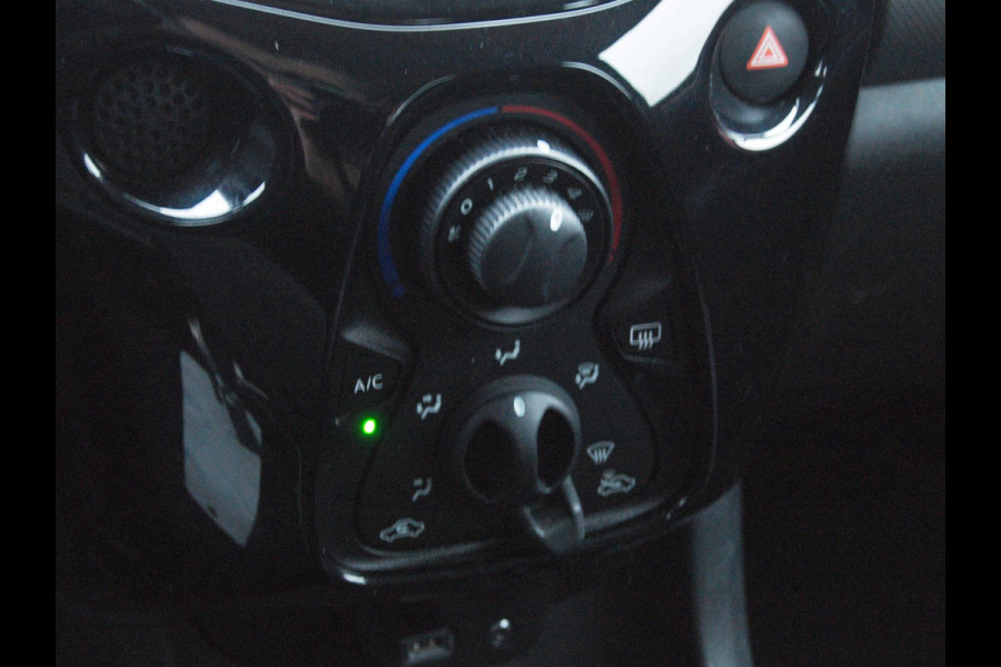 Peugeot 108 1.0 e-VTi Active | Apple Carplay | Airco | 5-deurs |