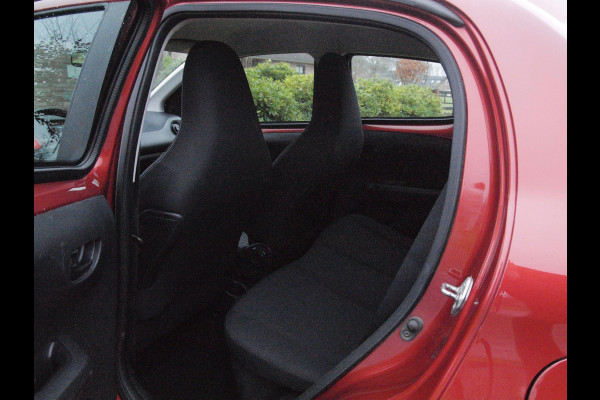 Peugeot 108 1.0 e-VTi Active | Apple Carplay | Airco | 5-deurs |