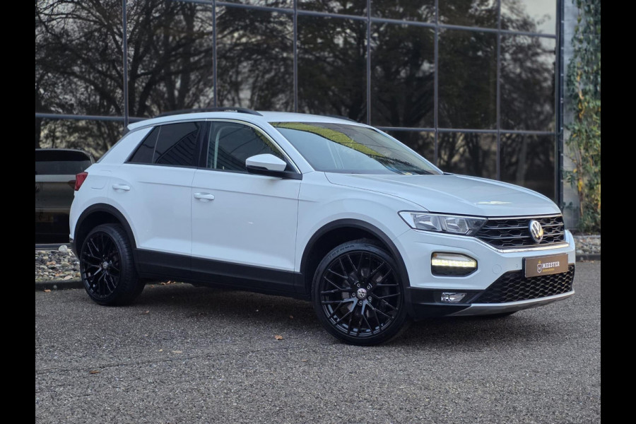 Volkswagen T-Roc 1.5 TSI Style |STUUR/STOELVERW.|ACC|CAMERA