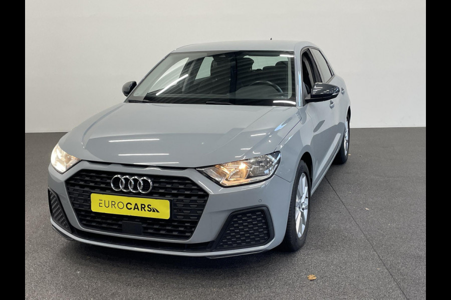 Audi A1 Sportback 35 TFSI 150pk S-tronic Navigatie Apple Carplay/Android Auto Parkeersensoren Virtual Cockpit Lichtmetalen velgen Airco