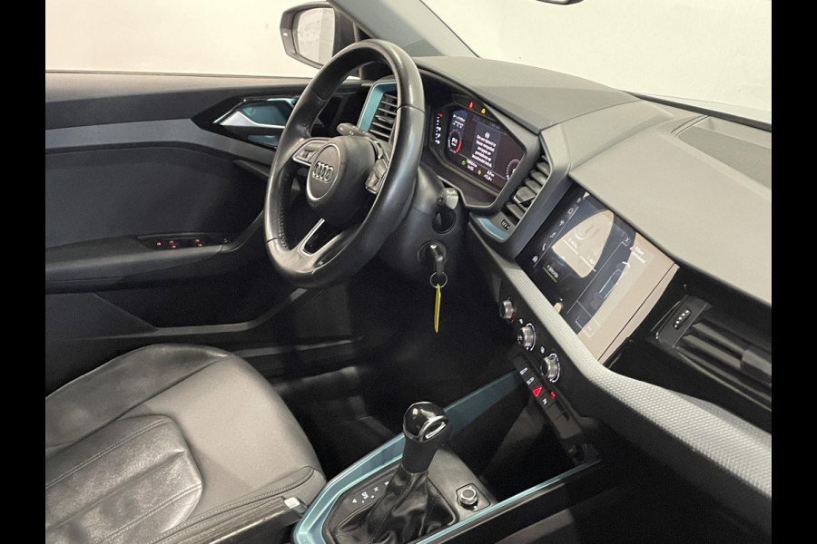 Audi A1 Sportback 35 TFSI 150pk S-tronic Navigatie Apple Carplay/Android Auto Parkeersensoren Virtual Cockpit Lichtmetalen velgen Airco