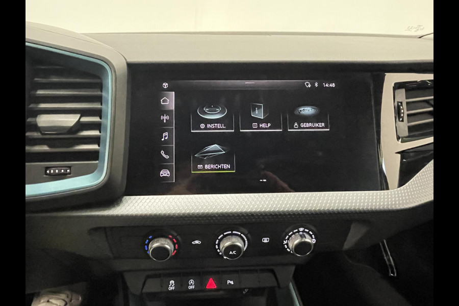 Audi A1 Sportback 35 TFSI 150pk S-tronic Navigatie Apple Carplay/Android Auto Parkeersensoren Virtual Cockpit Lichtmetalen velgen Airco