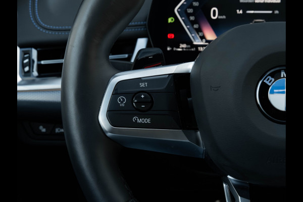 BMW X1 sDrive18i M-Sport Pro - Pano - Driving Ass Plus - Trekhaak - Harman Kardon