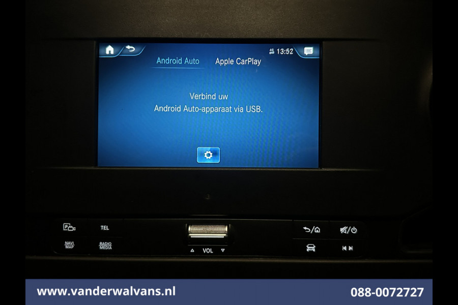 Mercedes-Benz Sprinter 317 CDI 170pk 3500kg Trekhaak L3H2 Euro6 Airco | 360 graden Camera | Navigatie | Chauffeursstoel | Cruisecontrol Apple Carplay, Android Auto, Stoelverwarming, Parkeersensoren, Bijrijdersbank