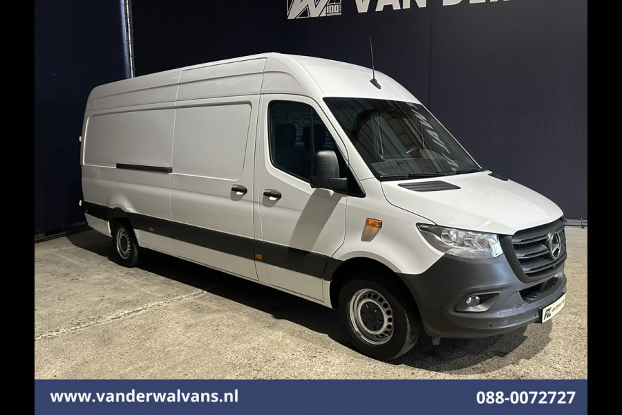 Mercedes-Benz Sprinter 317 CDI 170pk 3500kg Trekhaak L3H2 Euro6 Airco | 360 graden Camera | Navigatie | Chauffeursstoel | Cruisecontrol Apple Carplay, Android Auto, Stoelverwarming, Parkeersensoren, Bijrijdersbank