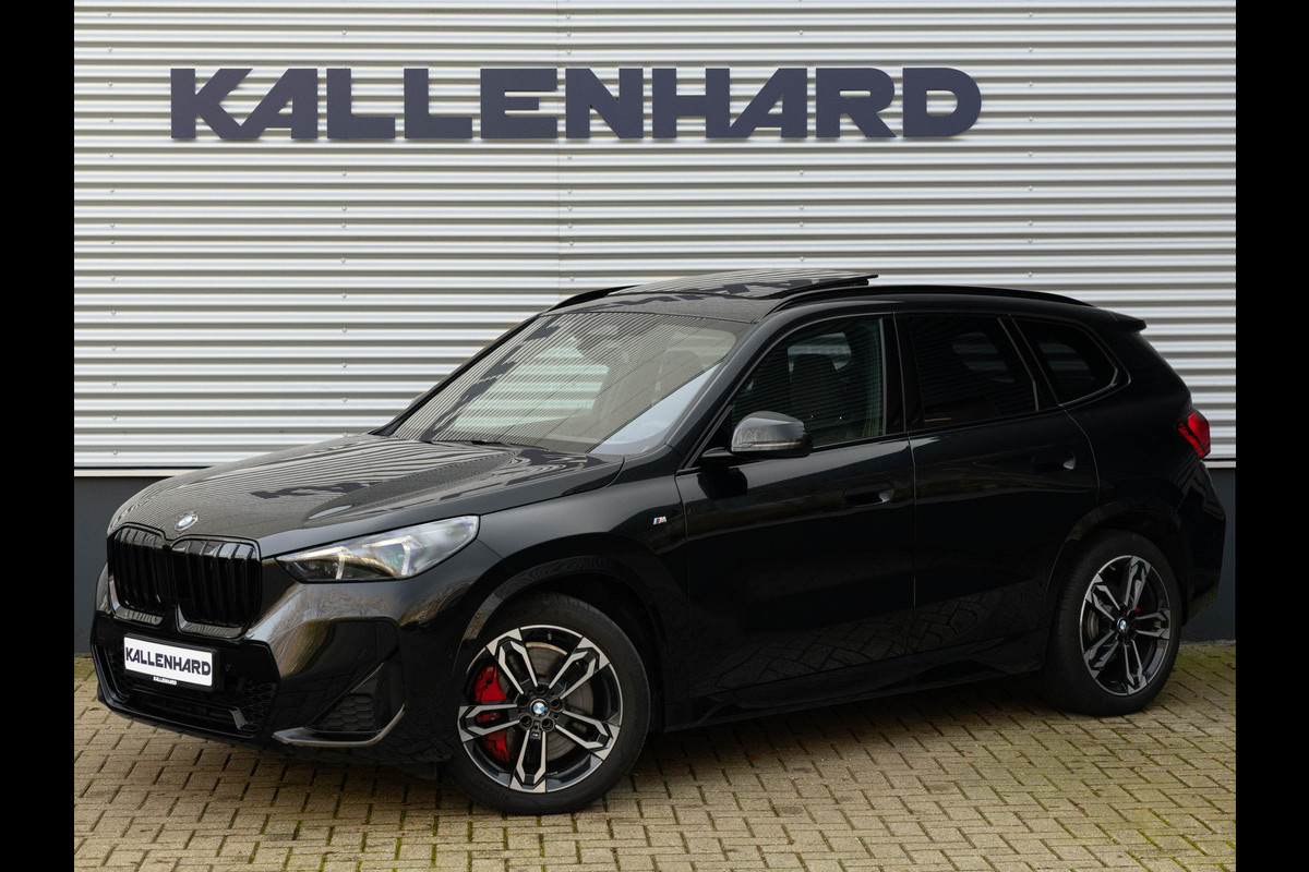 BMW X1 sDrive18i M-Sport Pro - Pano - Driving Ass Plus - Trekhaak - Harman Kardon