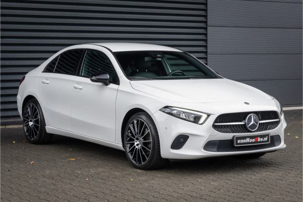 Mercedes-Benz A-Klasse 200 Sedan 19''-LED-Privacy