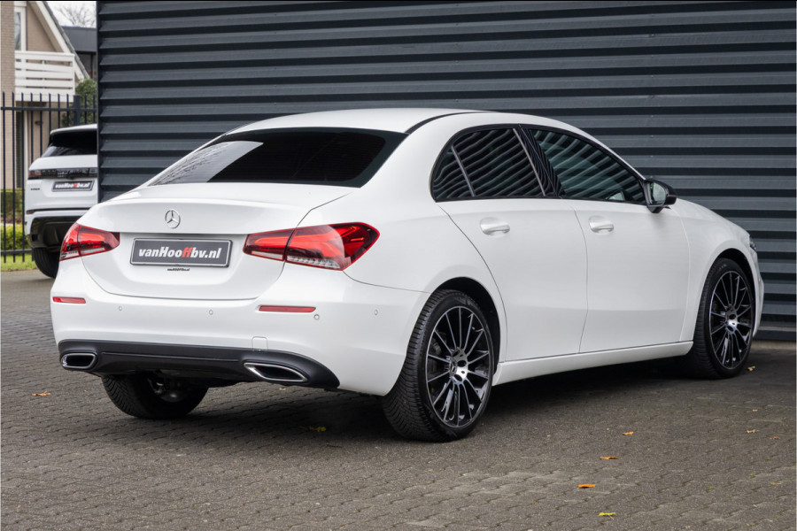 Mercedes-Benz A-Klasse 200 Sedan 19''-LED-Privacy