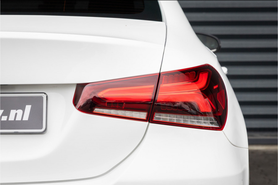 Mercedes-Benz A-Klasse 200 Sedan 19''-LED-Privacy