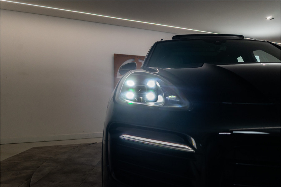 Porsche Cayenne 3.0 E-Hybrid 462PK | Sport Design | Pano | 22'' | Luchtvering | Bose | Garantie