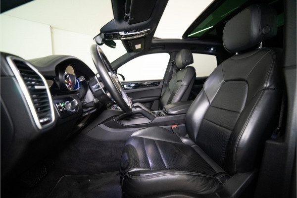 Porsche Cayenne 3.0 E-Hybrid 462PK | Sport Design | Pano | 22'' | Luchtvering | Bose | Garantie