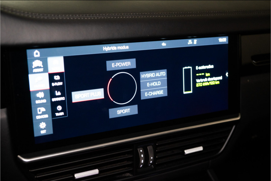 Porsche Cayenne 3.0 E-Hybrid 462PK | Sport Design | Pano | 22'' | Luchtvering | Bose | Garantie