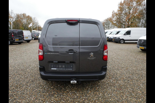 Peugeot e-Partner 50KWH L2 3-zits haak Mooie bus