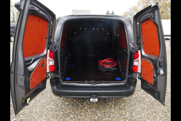 Peugeot e-Partner 50KWH L2 3-zits haak Mooie bus
